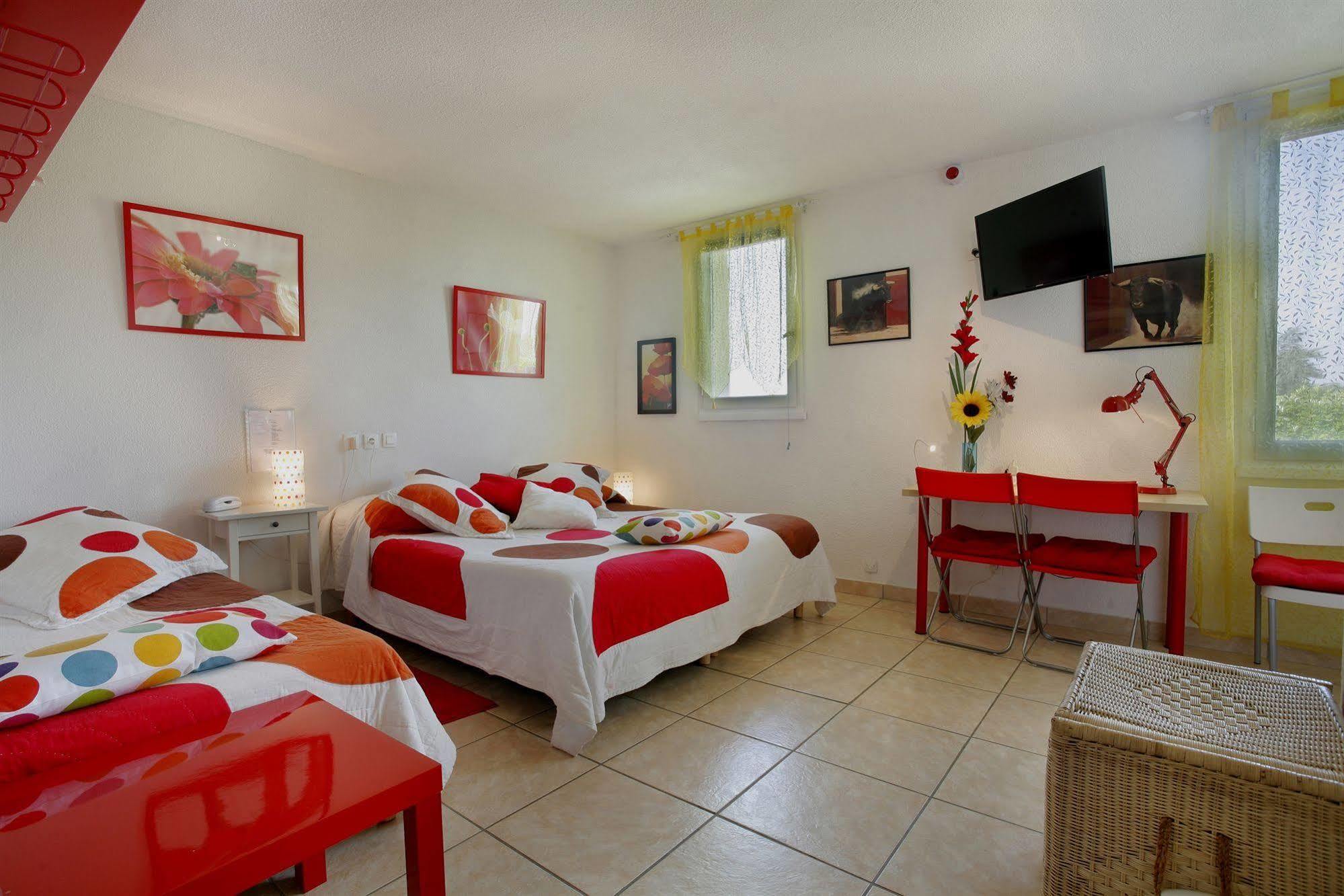 Logis Hotel Corintel Bordeaux Est Tresses المظهر الخارجي الصورة