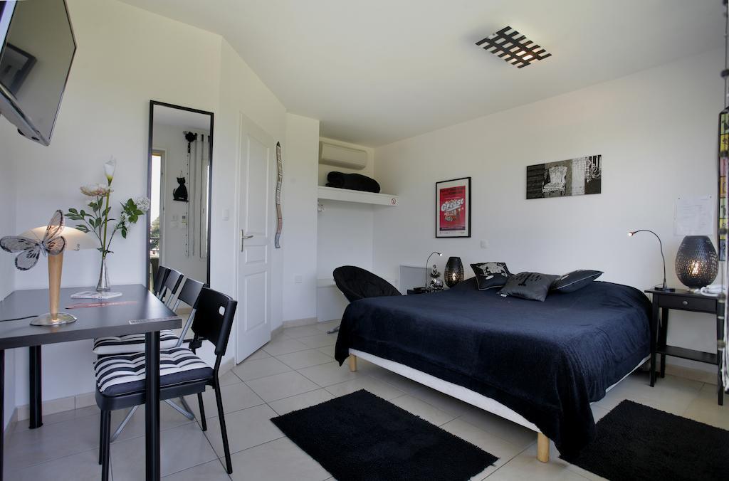 Logis Hotel Corintel Bordeaux Est Tresses المظهر الخارجي الصورة