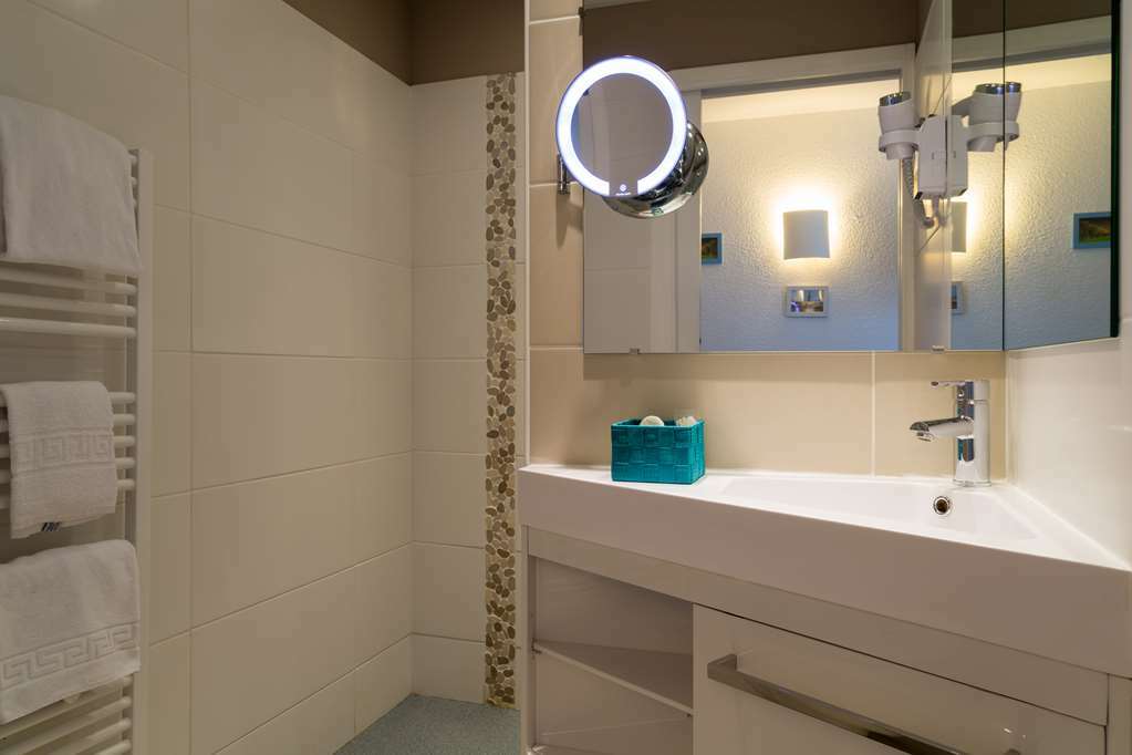Logis Hotel Corintel Bordeaux Est Tresses وسائل الراحة الصورة