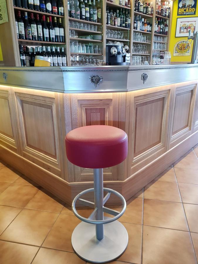Logis Hotel Corintel Bordeaux Est Tresses المظهر الخارجي الصورة